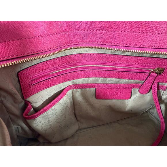 Michael Kors Pink Saffiano Leather Tote Bag & Wallet Set – Gold, Crossbody Strap - Picture 5 of 11